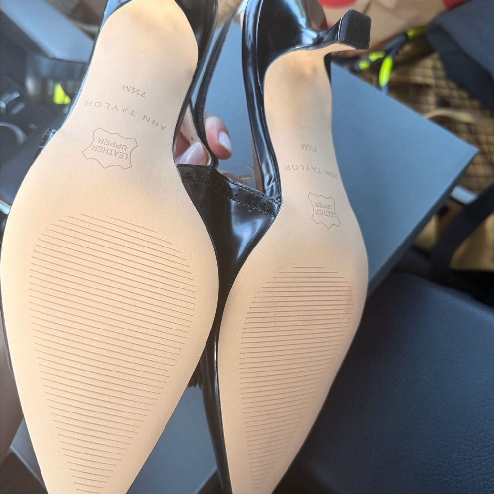 Ann Taylor Leather Kiltie Slingback Pump - Picture 3 of 5